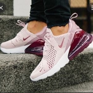 Nike Air Max 270 Size 8 Barely Rose